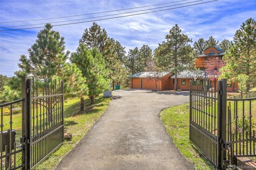 686 Lookout Mountain Rd, Golden, CO, 80401-9684 | Card Image