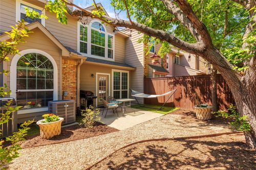 8643 Brittania Ct, Dallas, TX, 75243-8032 | Card Image