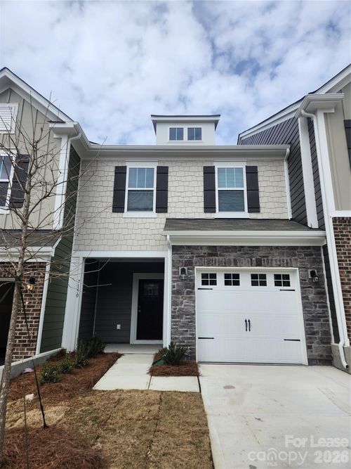 7150 Bentz St, Charlotte, NC, 28269-3992 | Card Image