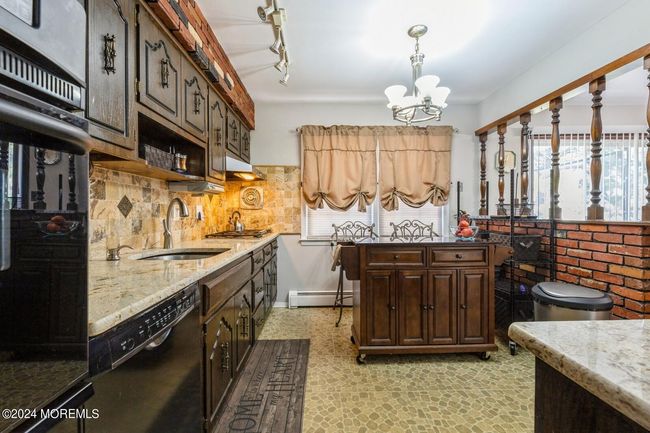 5 Morley Pl, House other with 3 bedrooms, 3 bathrooms and null parking in North Haledon NJ | Image 6