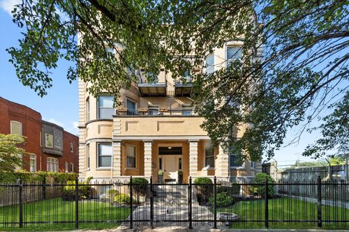 apt-2-512 Oakwood Blvd, Chicago, IL, 60653-2330 | Card Image