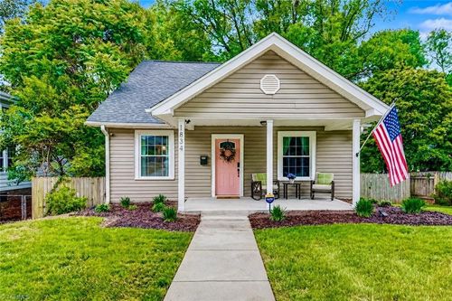 1834 Brantley St, Winston-Salem, NC, 27103-3710 | Card Image