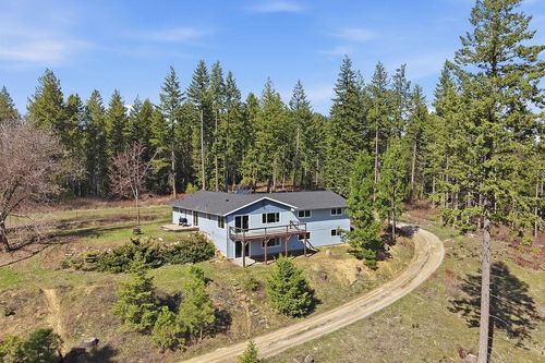 4724 Price #B Rd, Clayton, WA, 99110 | Card Image