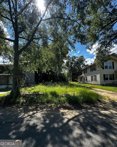 na-111 S Jackson St, Fitzgerald, GA, 31750-2807 | Card Image
