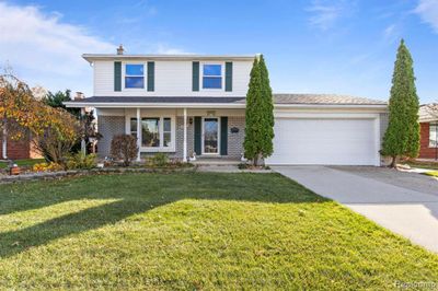 14095 Dundee Street, Home with 3 bedrooms, 2 bathrooms and null parking in Riverview MI | Image 2