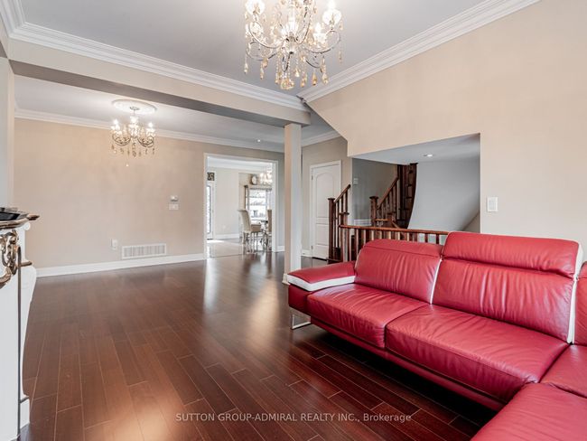 106 Disera Dr, Condo with 3 bedrooms, 3 bathrooms and 2 parking in Vaughan ON | Image 12