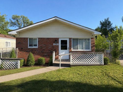 2190 Garrick Ave, Warren, MI, 48091-2118 | Card Image