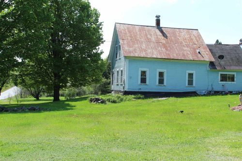 285 Portland St, Lancaster, NH, 03584-3317 | Card Image