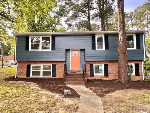 1628 Circle Dr, Petersburg, VA, 23803-5337 | Card Image