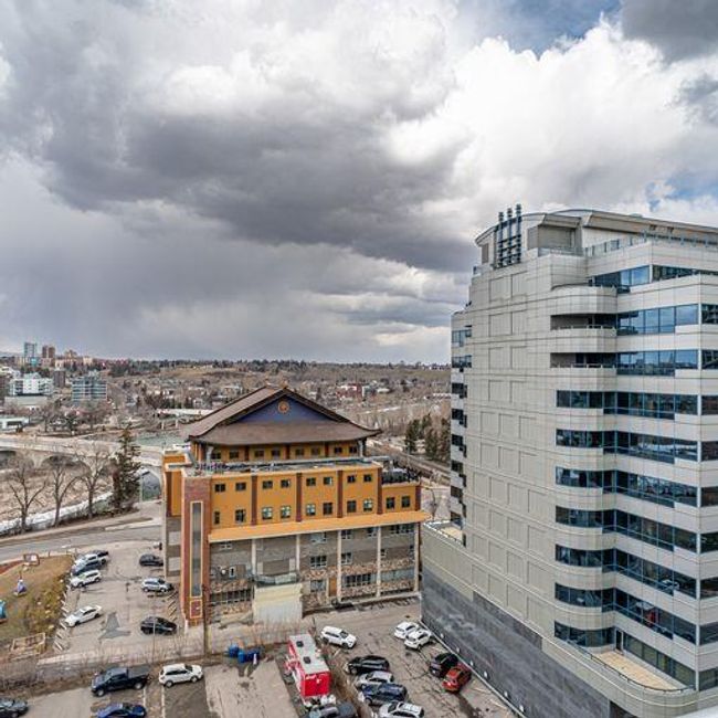 1204 - 1025 5 Avenue Sw, Home with 2 bedrooms, 2 bathrooms and 1 parking in Calgary AB | Image 31