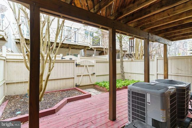 4170 Governor Yeardley Ln, Townhouse with 4 bedrooms, 4 bathrooms and null parking in FAIRFAX VA | Image 38