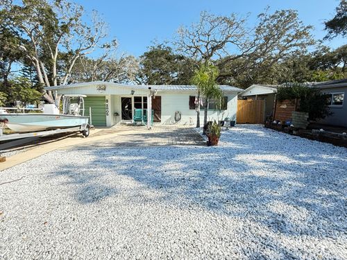 2805 Saxon Dr, NEW SMYRNA BEACH, FL, 32169-3435 | Card Image