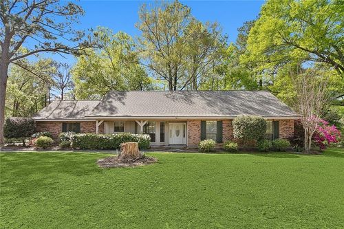 32 Beth Dr, Covington, LA, 70433-1122 | Card Image