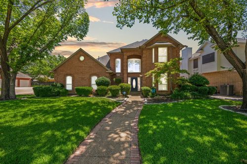 2508 Oak Brook Dr, Bedford, TX, 76021-7242 | Card Image