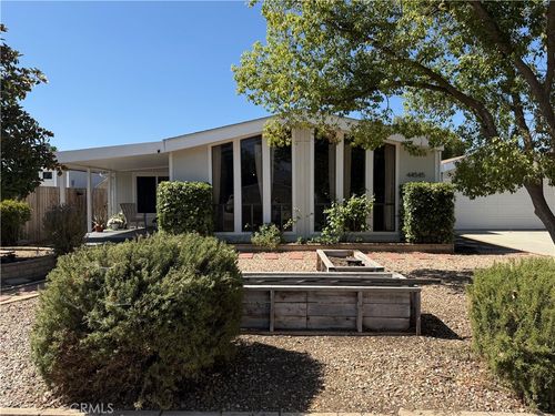 44545 Springwood Cir, Hemet, CA, 92544-5512 | Card Image