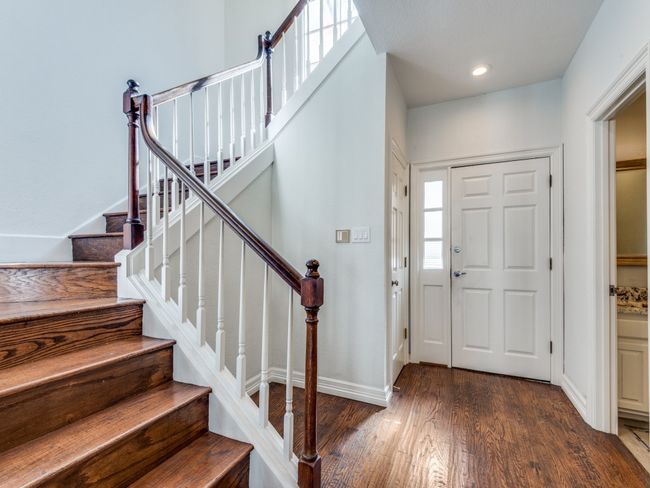 4713 O Connor Ct, Condo with 2 bedrooms, 3 bathrooms and null parking in Irving TX | Image 7