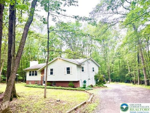 112 Sugar Hill Rd, SAYLORSBURG, PA, 18353-8454 | Card Image