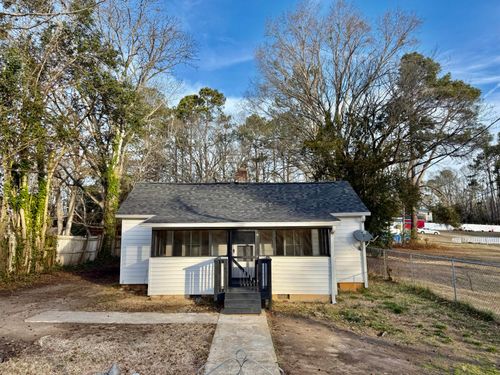 408 Brooks St, Edgefield, SC, 29824-1009 | Card Image