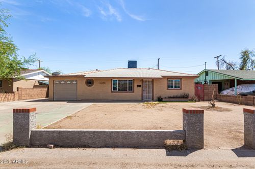 4435 W Weldon Ave, Phoenix, AZ, 85031-2920 | Card Image