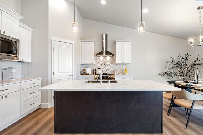 10705 Danube Dr, Home with 4 bedrooms, 2 bathrooms and null parking in Pasco WA | Image 16