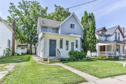 54 Elizabeth St, Saint Thomas, ON, N5R2X1 | Card Image