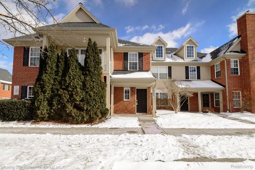 54-4055 Berkeley Ave, Canton, MI, 48188-7227 | Card Image