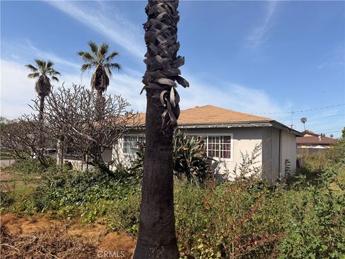 13321 Siemon Ave, Garden Grove, CA, 92843-2247 | Card Image