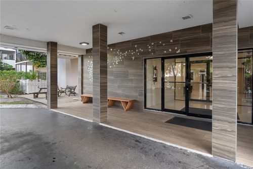 apt-309-4164 Inverrary Dr, Lauderhill, FL, 33319-4567 | Card Image