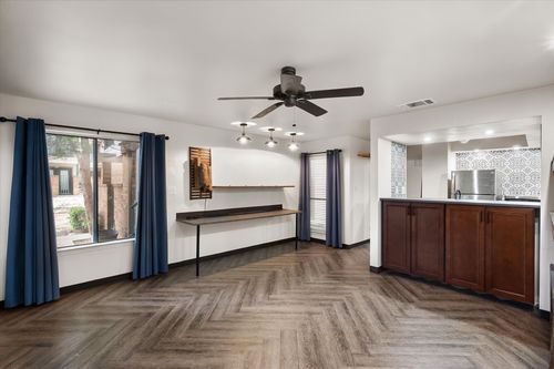 n102-2300 Bamboo Dr, Arlington, TX, 76006-5972 | Card Image