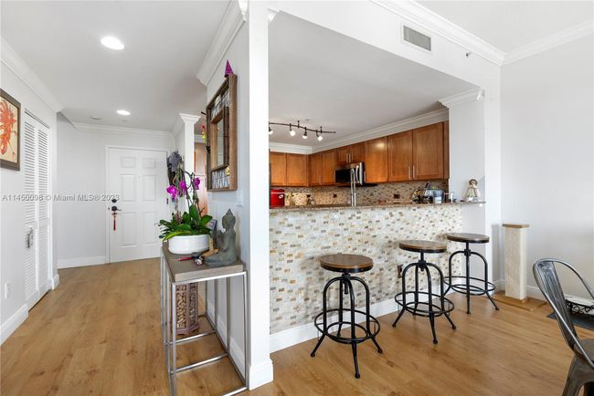 APT-903 - 8395 Sw 73 Rd Ave, Condo with 2 bedrooms, 3 bathrooms and null parking in Miami FL | Image 10