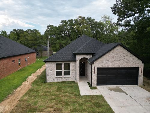 118 Dogwood Dr, Trinidad, TX, 75163-2325 | Card Image