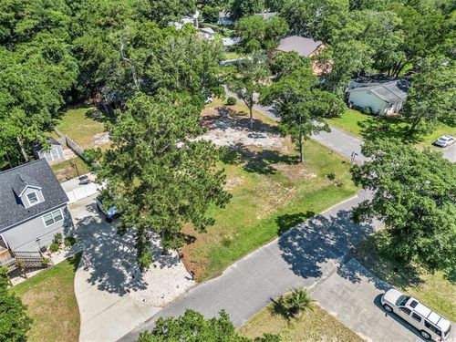 385 2nd Ave S, Murrells Inlet, SC, 29576-8156 | Card Image
