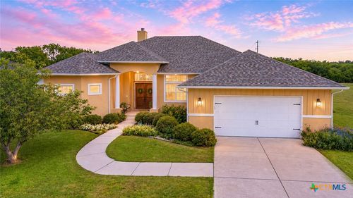 216 River Park Dr, New Braunfels, TX, 78130-9050 | Card Image