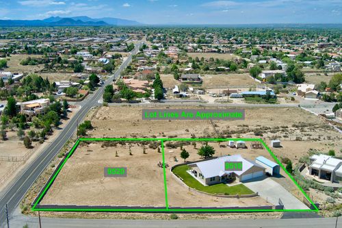 9520 Signal Ave Ne, Albuquerque, NM, 87122-2922 | Card Image