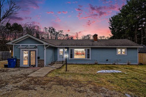 70159 Fir Rd, Niles, MI, 49120-5992 | Card Image