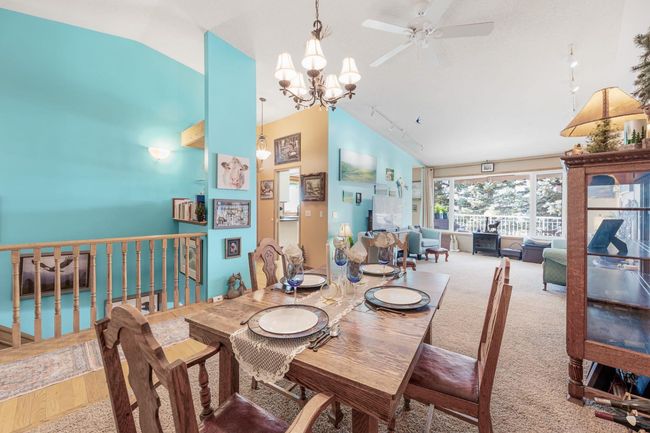 19 Sunrise Way, Home with 3 bedrooms, 3 bathrooms and 4 parking in Priddis Greens AB | Image 14