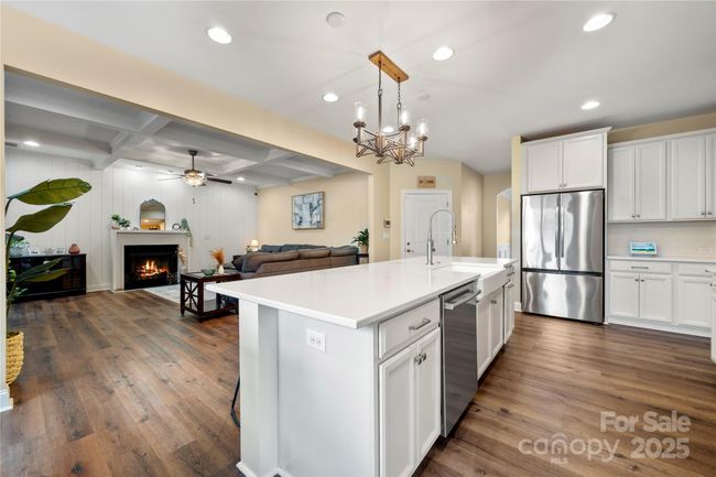 Great space to entertain the whole family | Image 12