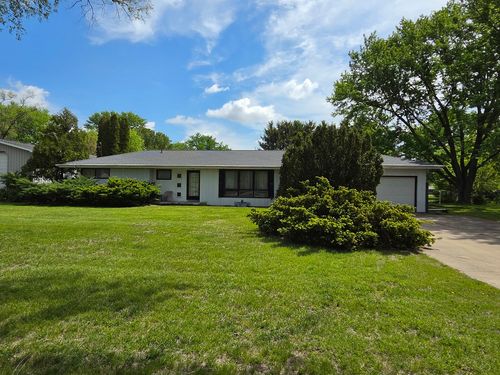 10340 Hoover Rd, Rock Falls, IL, 61071-9351 | Card Image