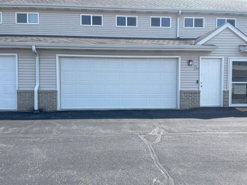 921 Village Center Dr, Mount Pleasant, WI, 53406-4092 | Card Image