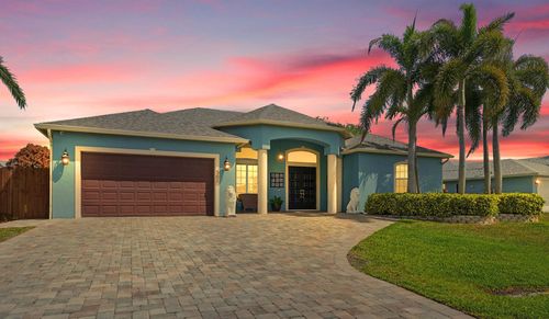 561 Sw Prater Ave, Port St. Lucie, FL, 34953-3848 | Card Image