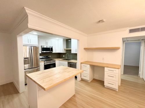 330-330 Saxony G, Delray Beach, FL, 33446 | Card Image