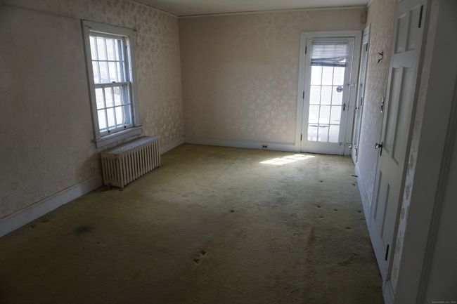 1057 Briarwood Ave, House other with 4 bedrooms, 1 bathrooms and 4 parking in Bridgeport CT | Image 19
