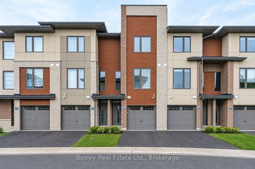 56 Winters Cres, Collingwood, ON, L9Y5T1 | Card Image