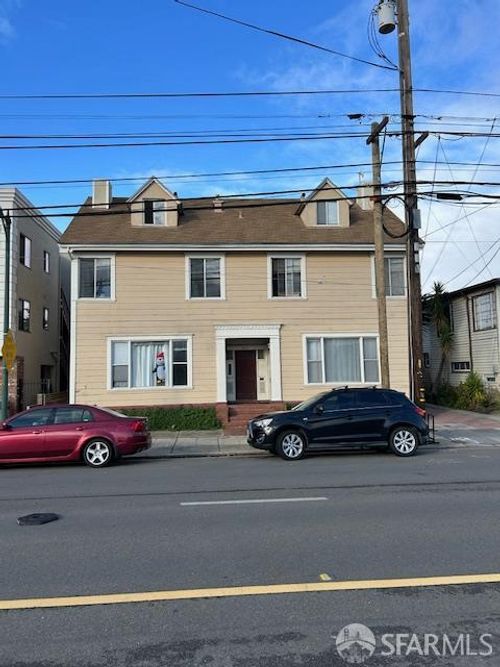 221 Pacific Ave, Alameda, CA, 94501-1884 | Card Image