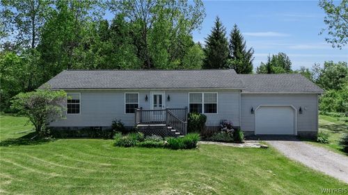 2995 Valley View Ln, Strykersville, NY, 14145-9587 | Card Image