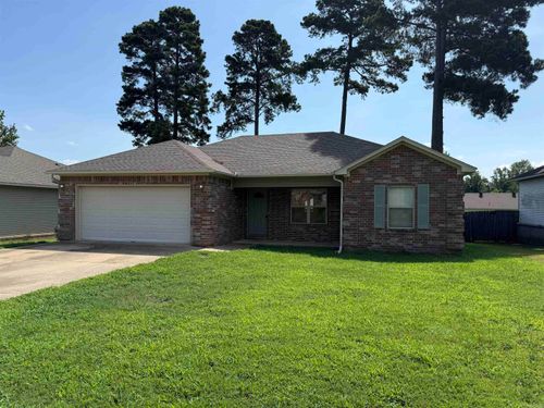 302 Franklin St, Jacksonville, AR, 72076-3570 | Card Image