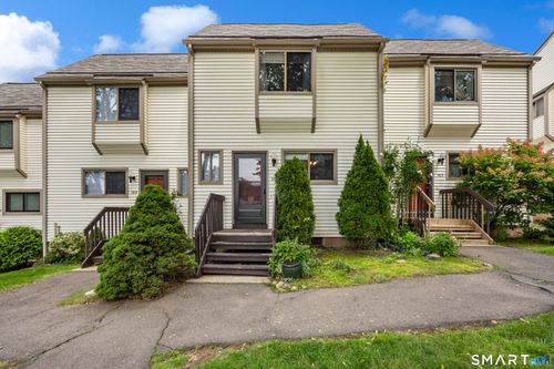 161-161 Suffolk Ct, Meriden, CT, 06450-8193 | Card Image