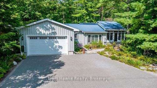 36 Rosemary Rd, Tiny, ON, L0L2T0 | Card Image