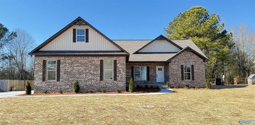 270 Kayla Cir, Boaz, AL, 35957-7002 | Card Image