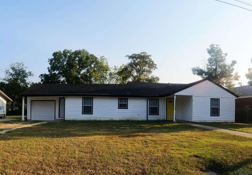 708 Buffalo St, Gilmer, TX, 75644-2117 | Card Image